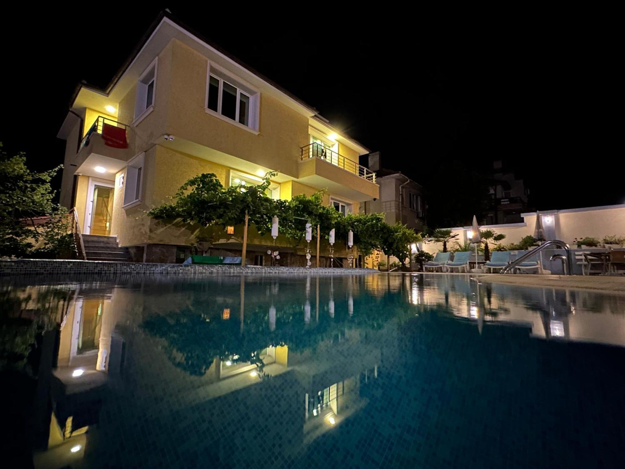 Hedi Sozopol Hotel Bagian luar foto